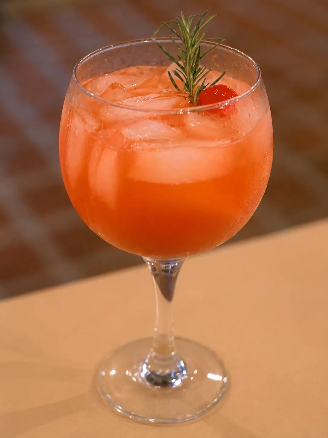 Vodka Tonic
